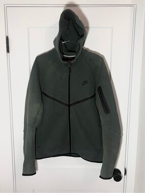 Nike Tech Fleece Hoodie Forest Green Medium